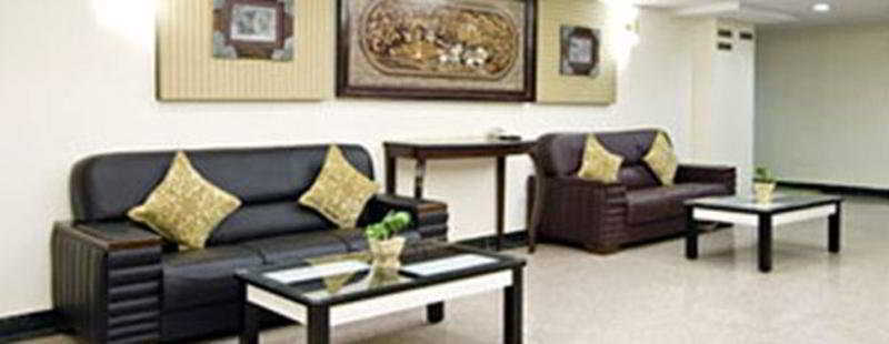 Clarks Inn, Pacific Mall Ghaziabad Bagian luar foto